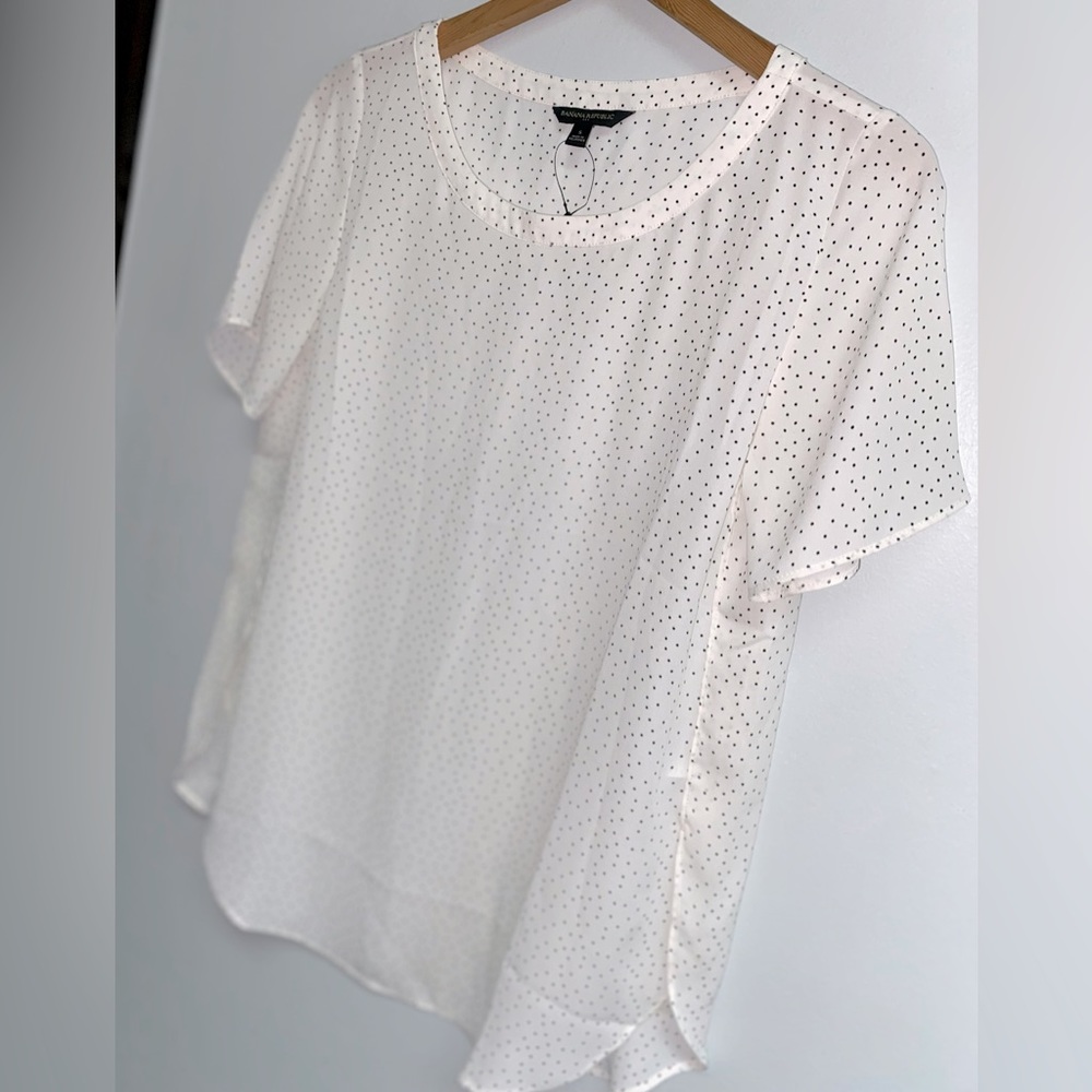NWOT BANANA REPUBLIC TOP - SMALL - Picture 3 of 7